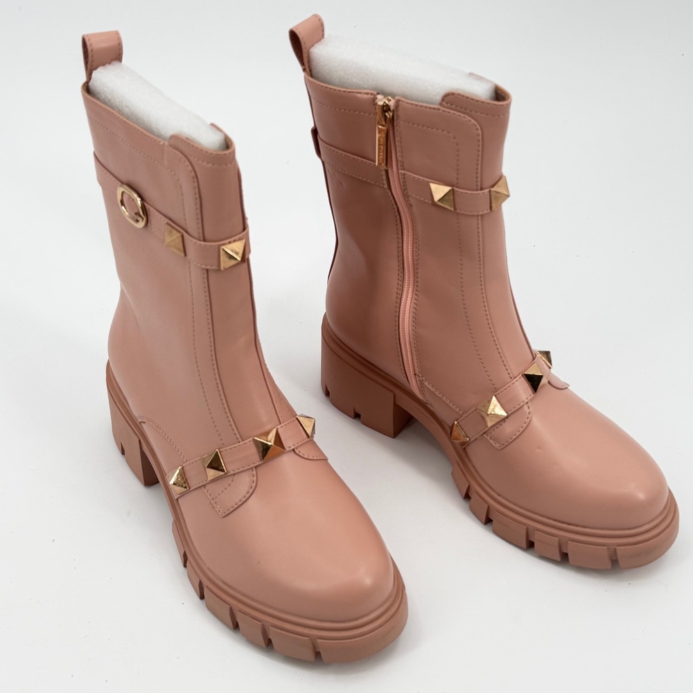 Cape Robbin Nude Studded Chunky Lug Sole Combat Ankle Boots Womens 7 Biker
